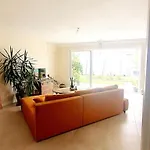 La Baie Du 比斯卡罗斯